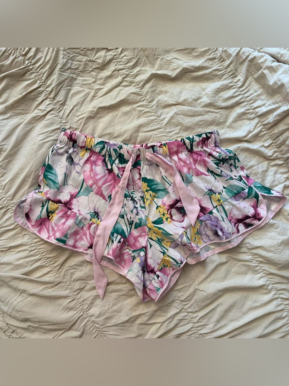 vintage victoria's secret floral ruffle silk pajama shorts 🌸🌷☁️